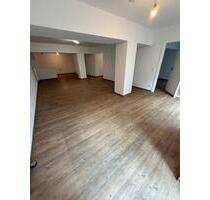 Großzügige 2 Zimmer-Wohnung mit separatem Eingang - Hilchenbach