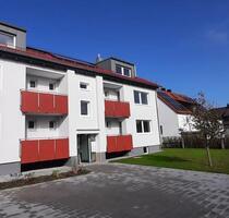 3 Zimmerwohnung kernsaniert - 700,00 EUR Kaltmiete, in Speichersdorf (PLZ: 95469)