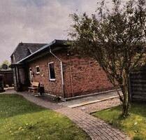 Charmanter Bungalow mit großem Grundstück in ruhiger Lage. - Rendsburg