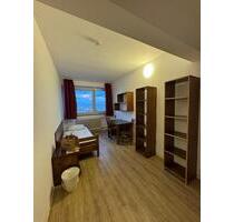 1 room available - 300,00 EUR Kaltmiete, ca.  20,00 m² in Berlin (PLZ: 13353) Mitte