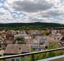 Wunderschöne 3,5 Zimmer Wohnung mit Balkon in Leonberg