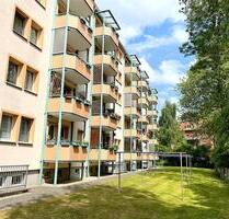 Schöne Familienwohnung mit Balkon und EBK in guter Lage! - Zwickau Zwickau-West