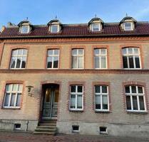 schöne, helle 3-Raum-Wohnung im Altbaustil mit Balkon - Tessin