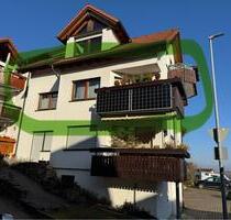 Schöne helle sonnige 3,5 Zimmer Wohnung ohne Makler Gebühren. - Altdorf