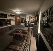 Möbelierte Zwei Zimmer Wohnung in der Augsburger Innenstadt