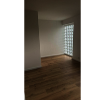 2 ZKB FFM-GALLUS 39 m² SCHWALBACHER STR. STUDENTEN PAARE JOBCENTE - Frankfurt am Main
