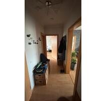Nachmieter für 4 Raum Wohnung - 744,00 EUR Kaltmiete, ca.  73,00 m² in Leipzig (PLZ: 04318) Ost
