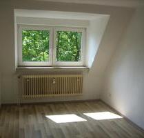 4-Zimmer-Mansarde in toprenioviertem Mehrfamilienhaus - Hof Christiansreuth