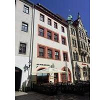 3 Raumwohnung mit Altbaucharme - Einbauküche , Abstellk. Stellplatz in Freiberg zu vermieten