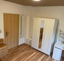 Wohnung WG in Schmalkalden - 330,00 EUR Kaltmiete, ca.  15,00 m² in Schmalkalden (PLZ: 98574)