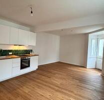 Frisch Sanierte 2-Zimmerwohnung in Essen Holsterhausen