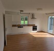 Charmante 2,5-Zimmer-Wohnung mit Terrasse und Garten zu vermieten - Gangkofen