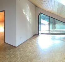 Großzügiges 3,5-Zimmer-Studio - 920,00 EUR Kaltmiete, in Mössingen (PLZ: 72116)