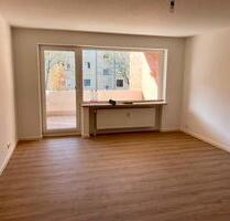 3-Zimmer-Wohnung in Laatzen mit EBK, Keller, Balkon - Hannover Döhren-Wülfel