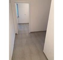 2 Zimmer Wohnung zu Vermieten - 750,00 EUR Kaltmiete, ca.  70,00 m² in Bergneustadt (PLZ: 51702)