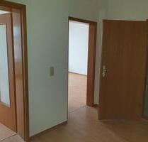 Große 3 Raum Wohnung mit Balkon - Löbau