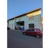 Einfamilienhaus mit Torhaus, Scheune + Werkstatt - Friedberg (Hessen)