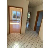 3 Zimmerwohnung mit Balkon und Badewanne zu vermieten - Höchst im Odenwald