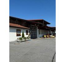 Lagerhalle - 4.000,00 EUR Kaltmiete, ca.  680,00 m² in Fürstenstein (PLZ: 94538)