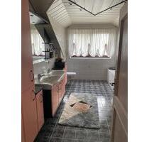Helle und freundliche DG Wohnung in 86568 Mainbach - Hollenbach