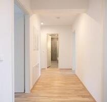 Geräumige 4-Zimmer-Wohnung (Zweitbezug) - Chemnitz Ebersdorf