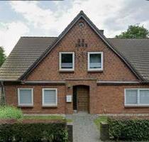 Einfamilienhaus mit Einliegerwohnung in 23758 Quals Dorfstr.3 - Oldenburg in Holstein