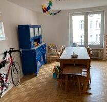 5-Zimmer Wohnung, zentral, Altbaucharme - Bonn