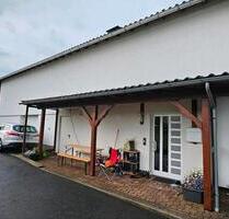 Süßes Einfamilienhaus - 3 Zi, mit Garage und Terrasse ohne Garten - Wächtersbach