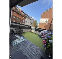 4,5-Zimmer-Wohnung mit Terrasse & 2 Stellplätzen,Provisionsfrei!! - Duisburg Rheinhausen