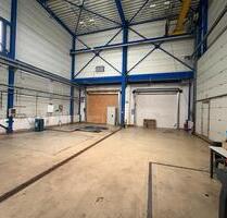 Lagerhalle zu vermieten mit Kranbahn - Freiberg