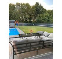 Haus zum Verkauf - 1.500.000,00&nbsp;EUR Kaufpreis, ca.&nbsp; 248,00&nbsp;m&sup2; in Falkensee (PLZ: 14612)