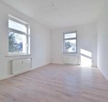 RESERVIERT Geräumige 3-Raum-Wohnung in Burkhardtsdorf – Ihr idealer Wohntraum im 1. Obergeschoss!