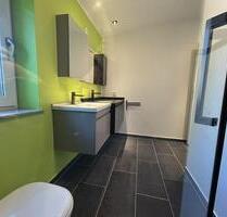 WG Zimmer, 1 Schlafzimmer ist die Miete 750 Euro, Badzimmer, EBK - Hamburg Wandsbek