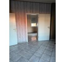 Haus zu vermieten - 1.300,00&nbsp;EUR Kaltmiete, ca.&nbsp; 150,00&nbsp;m&sup2; in Düren (PLZ: 52355) Rölsdorf