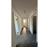 3-Zimmerwohnung in Weidenberg - 1.200,00 EUR Kaltmiete, ca.  115,00 m² in Weidenberg (PLZ: 95466)