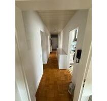 5 Zimmer Wohnung - 300.000,00 EUR Kaufpreis, in Kirchheim am Neckar (PLZ: 74366)