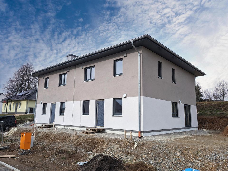 Modernes Haus zur Miete - KfW 40 - Standard - Reichenbach im Vogtland
