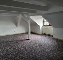 2 Raum 68qm Dachgeschosswohnung mit EBK in Oschatz