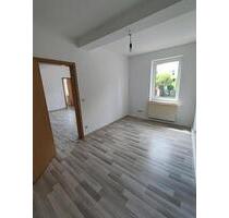 Vermiete 3 Raum Wohnung - 340,00 EUR Kaltmiete, ca.  57,00 m² in Pößneck (PLZ: 07381)