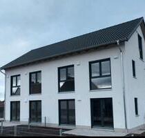 Prov.frei Neubau DHH mit Keller Garage Stellplatz - Schwabmünchen