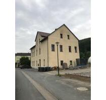 neu sanierte 2 Raum Wohnung mit Stellplatz in DorndorfSteudnitz - Dornburg-Camburg