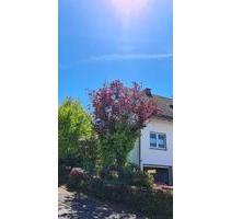 Schöne & ruhige 2 Zimmer, 40 qm Wohnung Garten EBK Parkplatz - Gummersbach