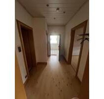 Helle 4 Zimmer Wohnung mit Garten und Garage - Ludwigshafen am Rhein Mundenheim