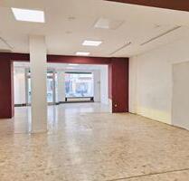 Große Schaufensterfläche am Tempelhofer Damm - Berlin Tempelhof-Schöneberg