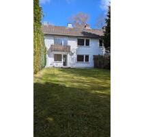 Traumhafte 2-Zimmer-Wohnung mit Balkon in Heide am WKK