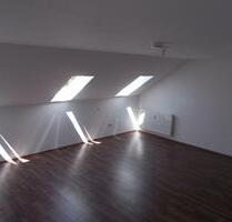 Charmante 3-Zimmer-Dachgeschosswohnung mit toller Aufteilung - Velbert Pöthen