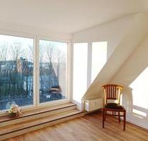 Dachgeschoß-Maisonette-Wohnung 44 qm am Tilsiter Platz in Kiel-Ellerbek