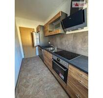 Frisch renovierte 2-Raum-Wohnung mit neuer Einbauküche in Beierfeld zu vermieten - Grünhain-Beierfeld