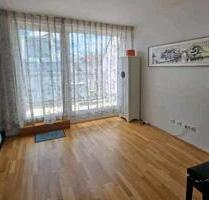 Dachgeschosswohnung Maisonette - 2.250,00 EUR Kaltmiete, ca.  92,00 m² in Berlin (PLZ: 10119) Pankow