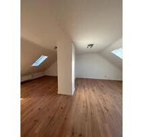 2 ZKB Dachgeschoss Wohnung - Dudweiler - Saarbrücken